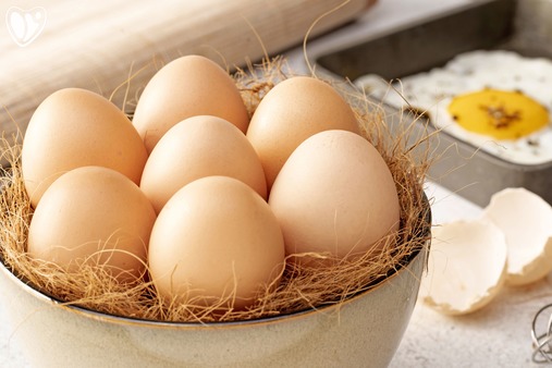 https://otoklintrading.in//storage/photos/1/Country Chicken Eggs - Pack of 6.jpg